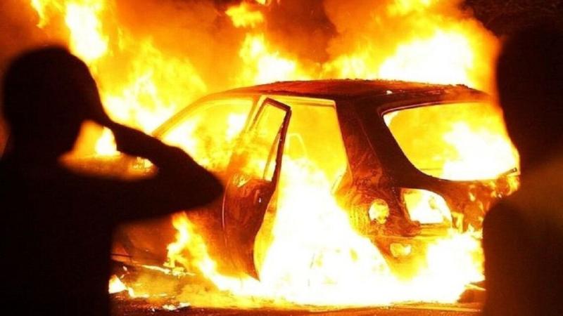 В Україні цього року було знищено 266 автомобілів, що належали військовим і волонтерам.