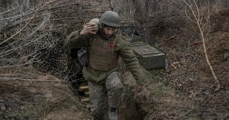 Численні організми з різними лідерами: військовий ЗСУ пояснив, чому Росія має успіхи у просуванні.