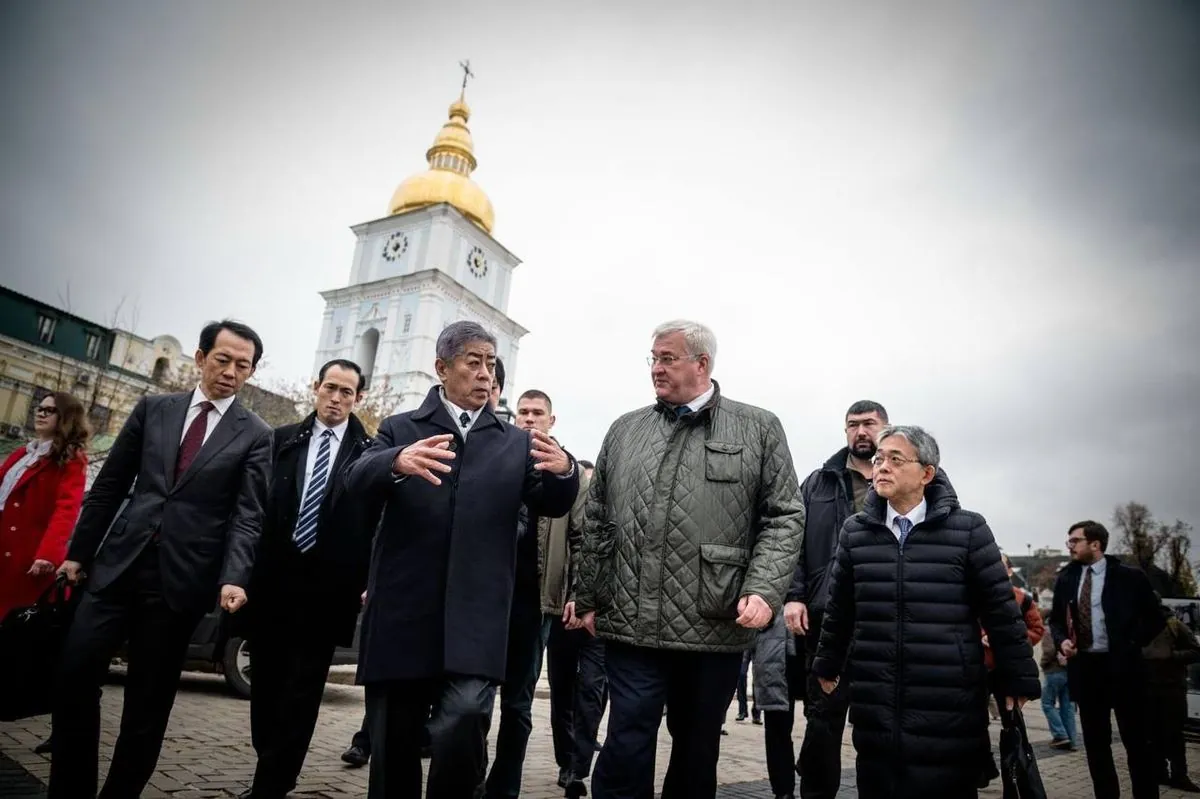 КНДР прагне обміняти військову підтримку Росії у конфлікті з Україною на можливість отримання доступу до ракетних, ядерних та інших військових програм, повідомляє Міністерство закордонних справ. | УНН